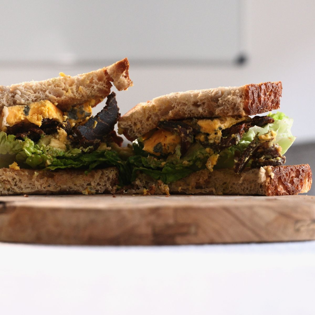 Biltong Recipe Ideas: 4 Easy High-Protein Meals & Snacks